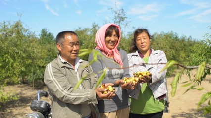 張智霖、李承鉉高位成團,良品鋪子致敬披荊斬棘的你
